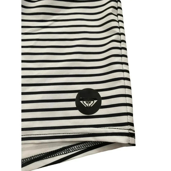 Roxy Black & White Striped Beach Classics 5´´ Negro Swimming Shorts Size M - Picture 4 of 8
